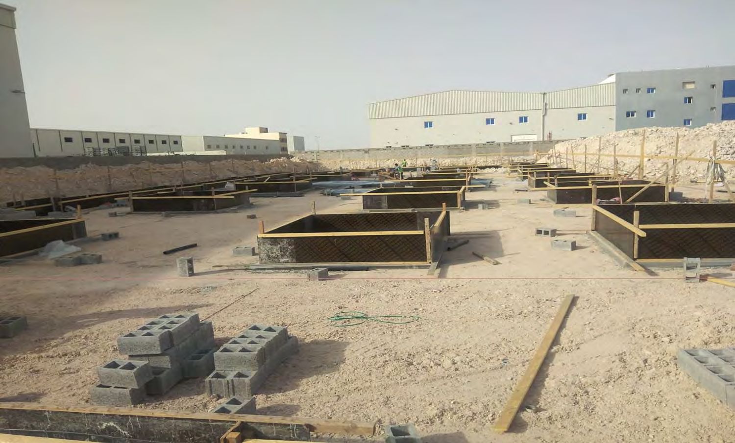 Isolated footings and ground beams